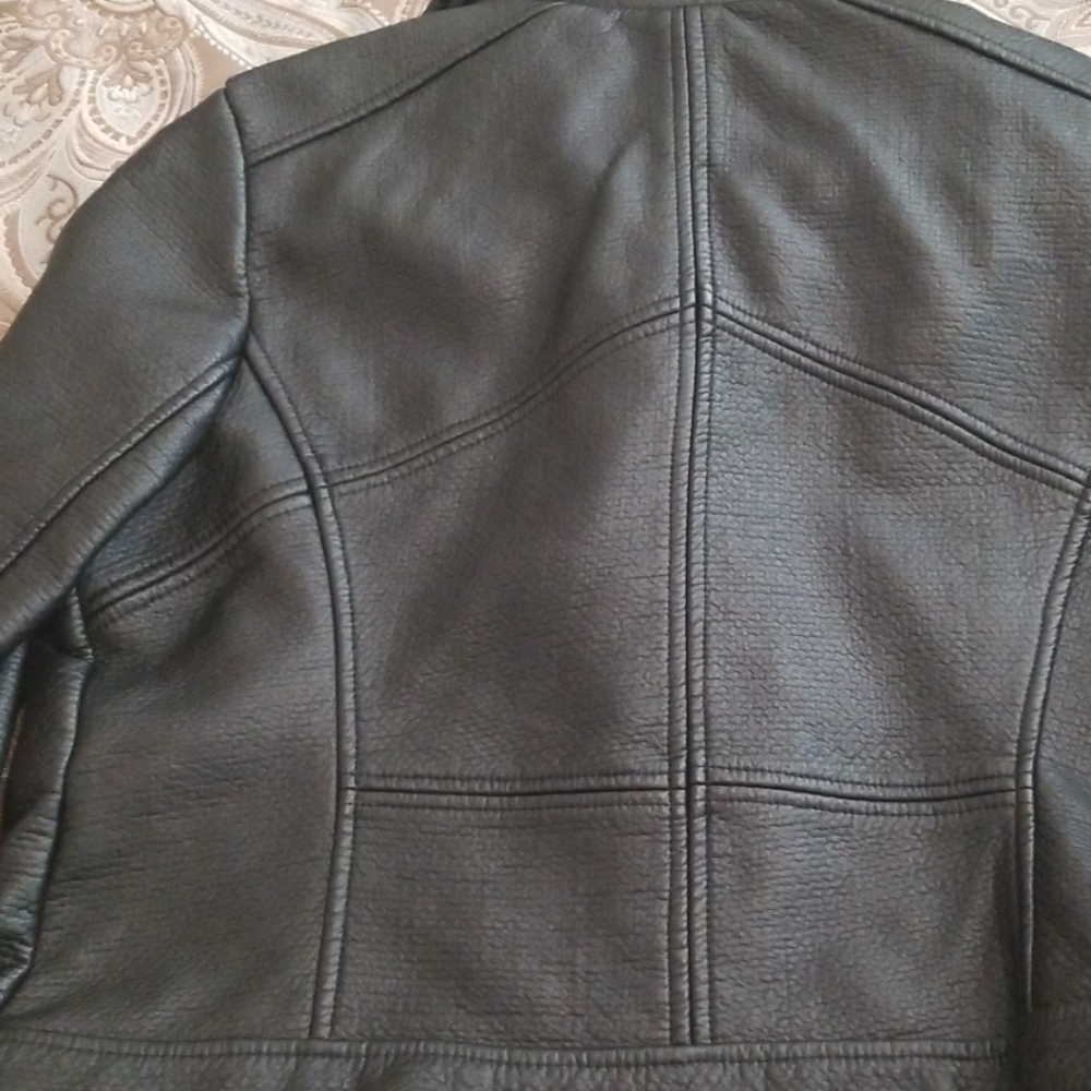 Jacket - Picture 4 of 4